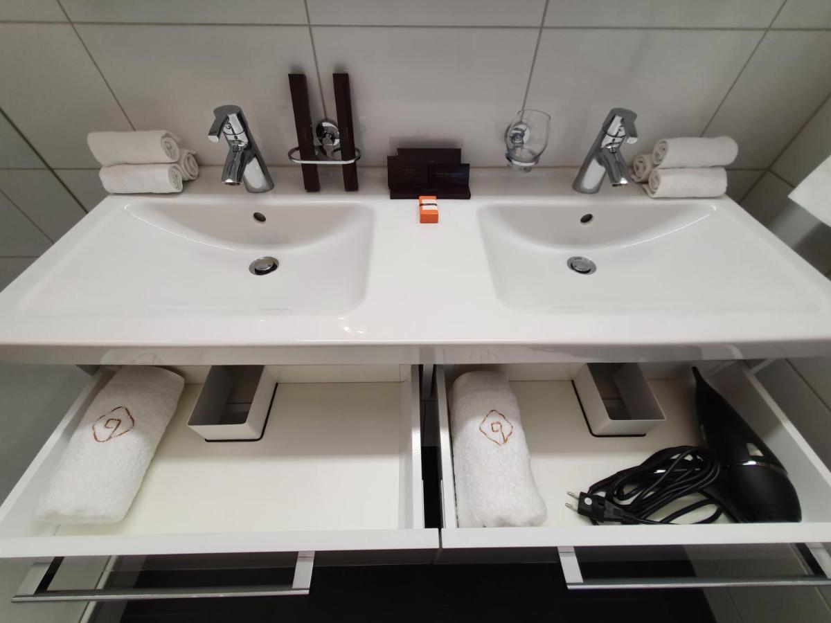 Le Bijou Bk9 Presidential Suite Берн Екстериор снимка